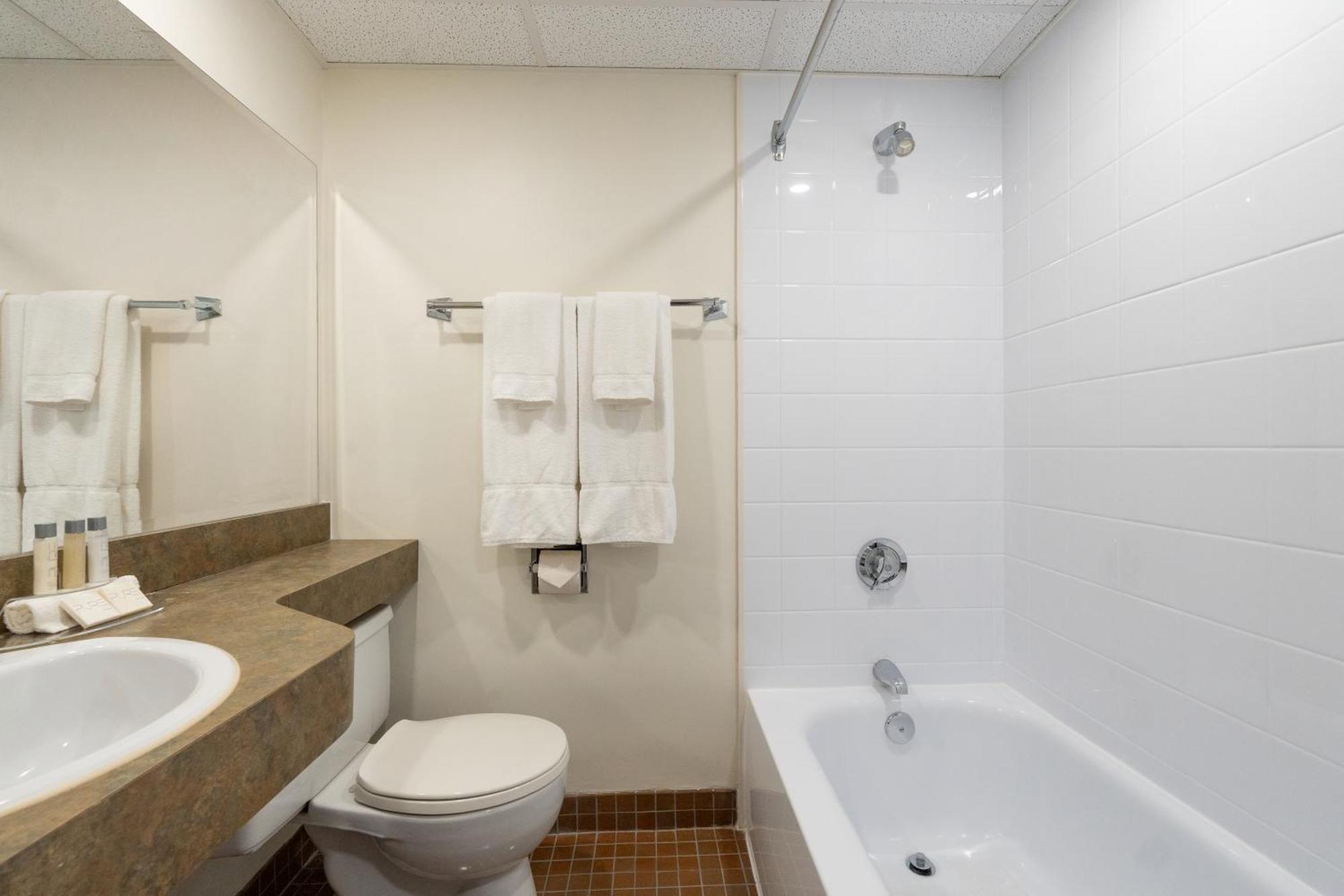 Dev Hotel And Conference Centre Cornwall Luaran gambar